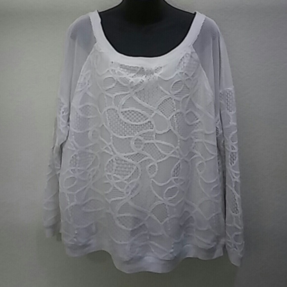 Skye's The Limit XL Off White Crochet Top - Picture 3 of 4